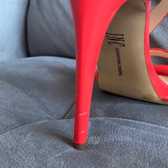 I N C bright red heels | 7.5 - Picture 6 of 6